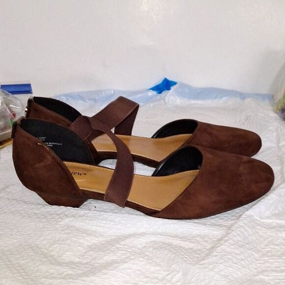 Comfortview Women's Mary Jane Shoes Low Heels Faux Suede Slip Ons Size 12 - Picture 3 of 12